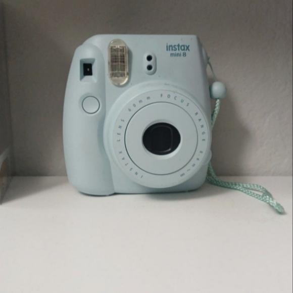 Instax Mini 8 - Picture 2 of 2